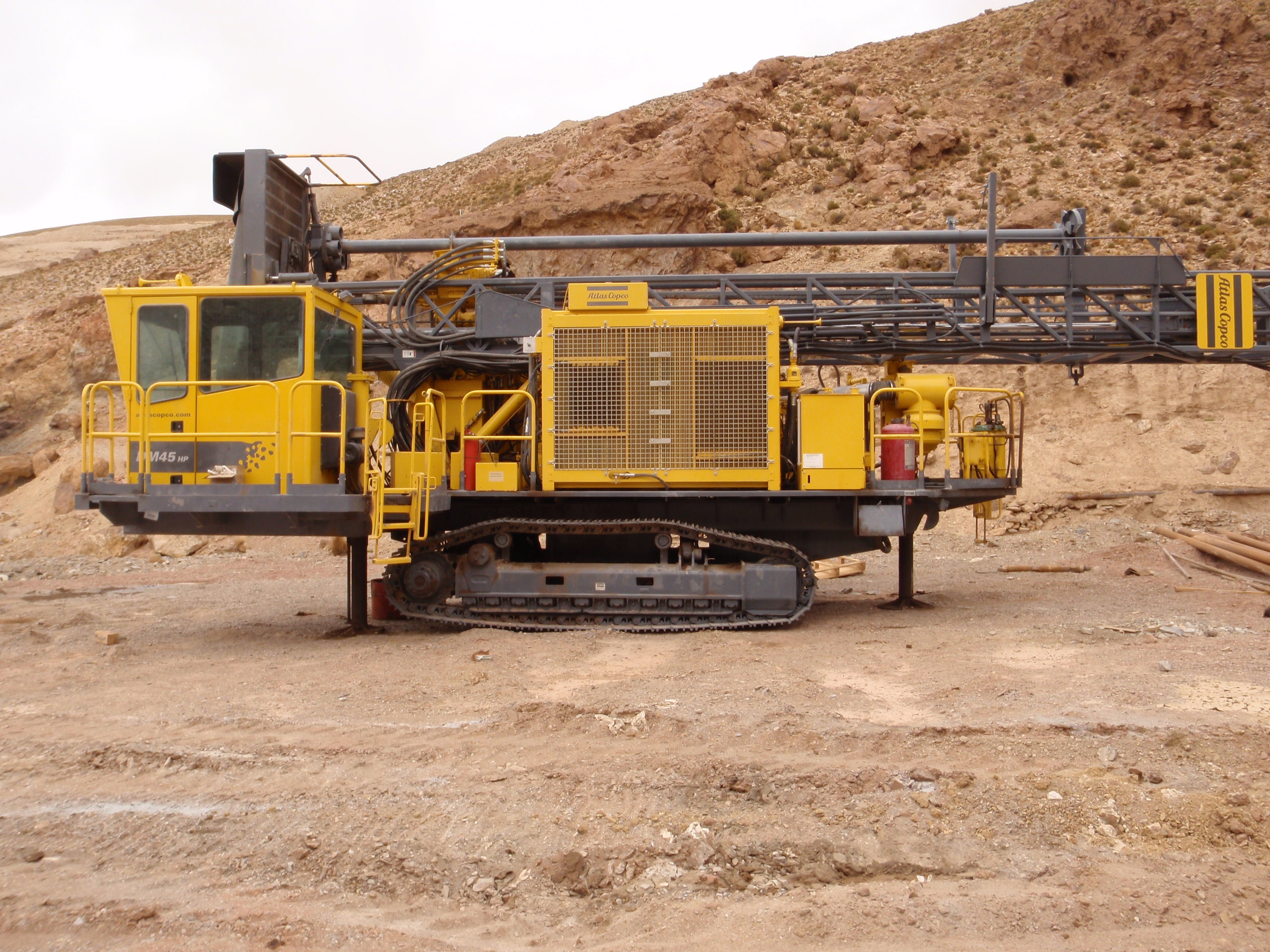 Mining drill rig
